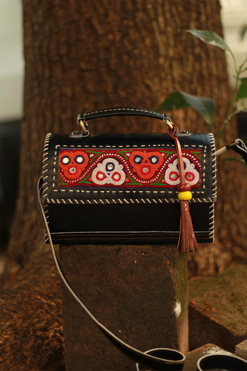 Handcrafted Kutch Leather Bag | Mirrorwork | Noir