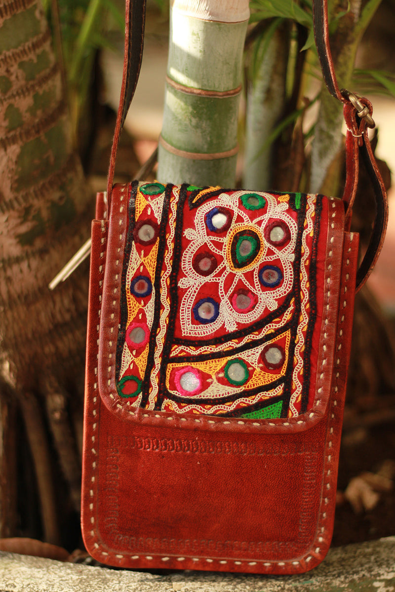 Handcrafted Kutchi Leather Bag Woven | Brown