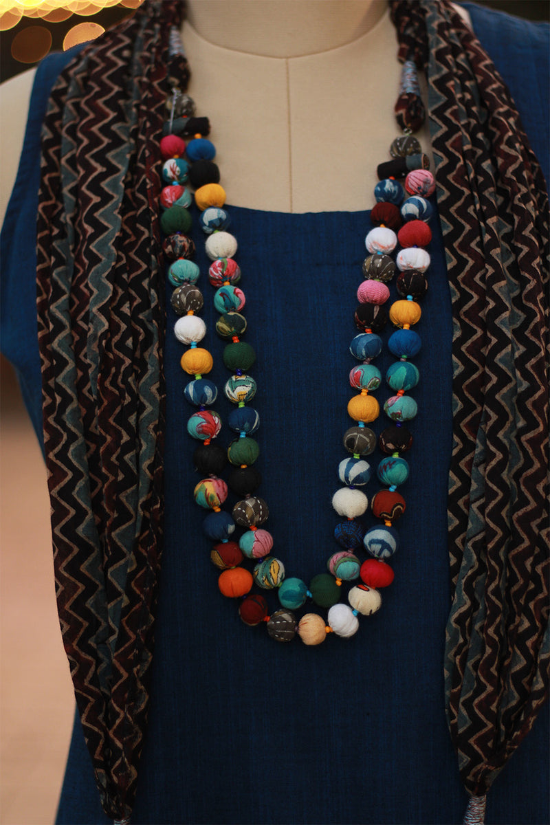 Rangat Necklace Scarf | Mul Ajrakh | Noir Chevron