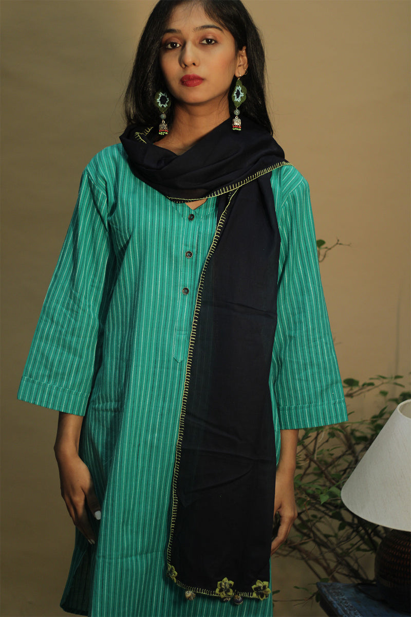 Phulwari | Mul Stole with Chindi Florets | Midnight Blue