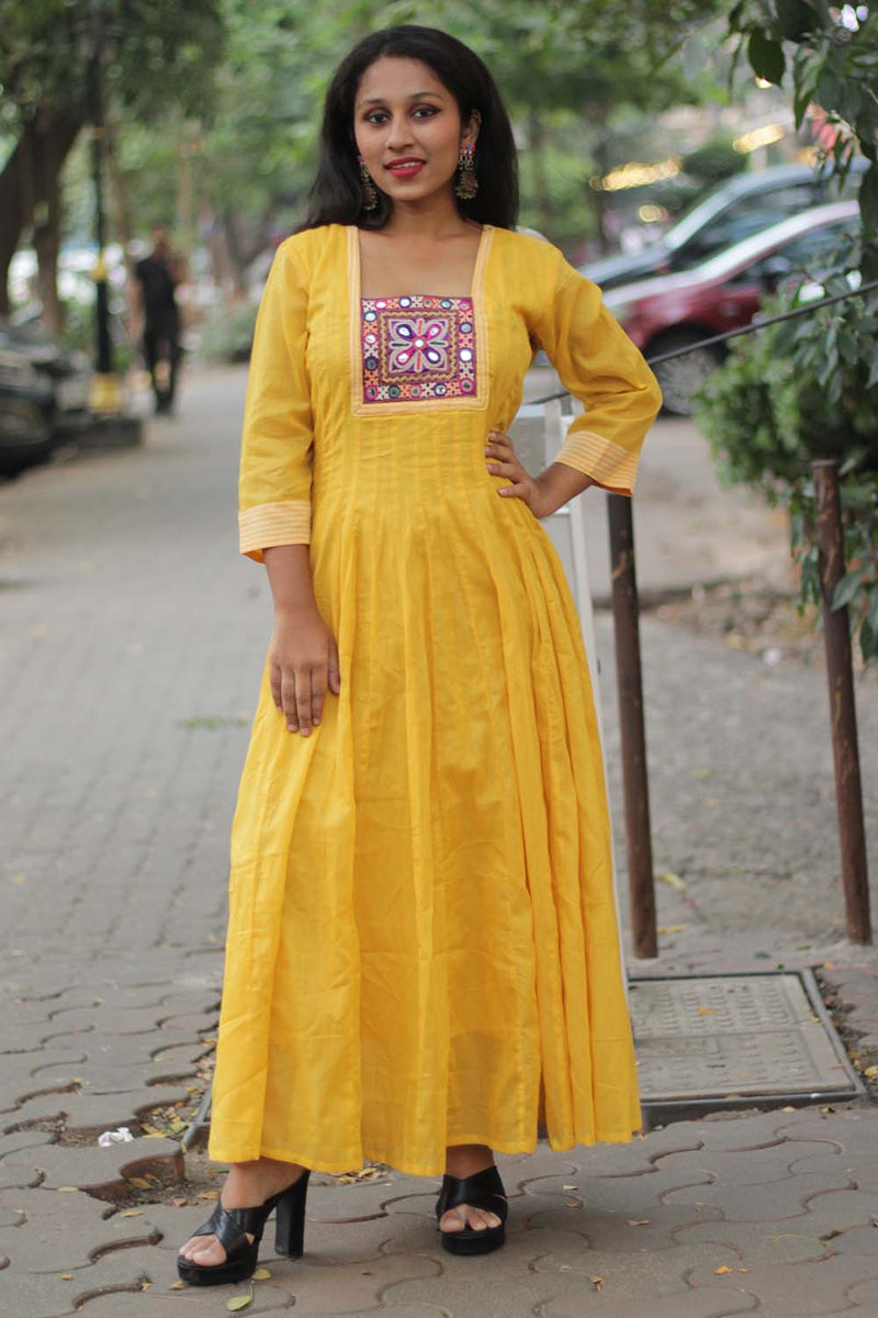 Alankrita | Chaaliskali Kurta | Mirrorwork Yoke in Chrome Yellow