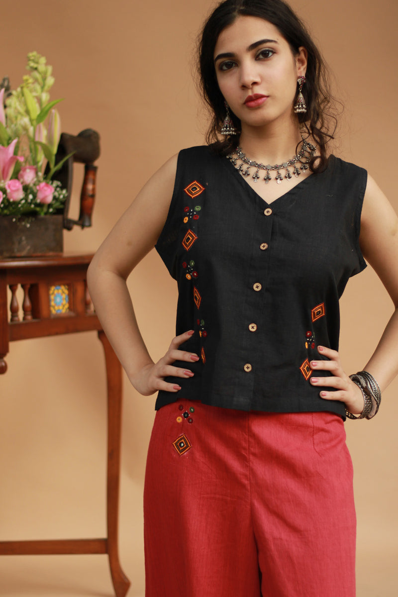 Gor Banjara | Embroidered Co-ord Set | Noir and Crimson