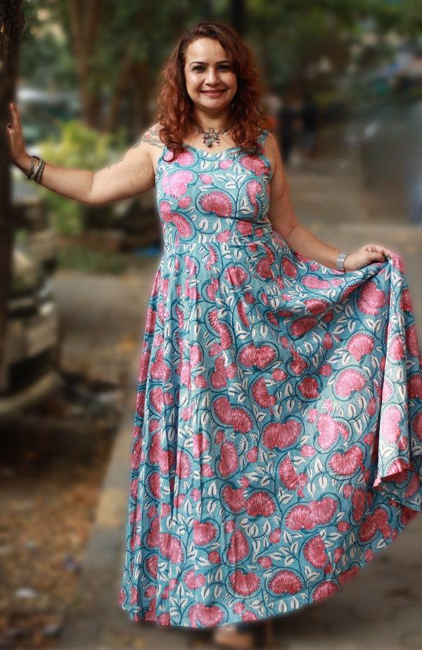 Tarangini | Long  Kali Dress | Blue & Red Florals Sanganeri