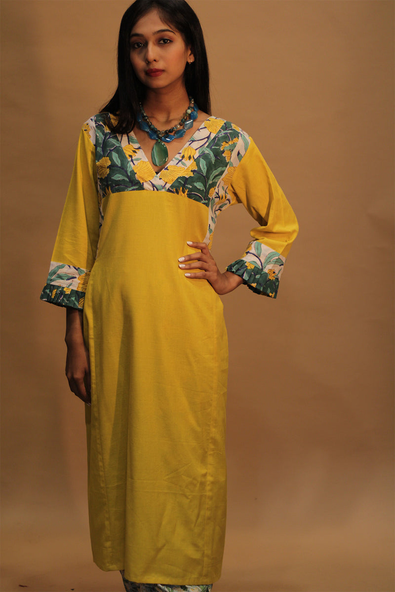 Mehek | Long Kurta | Yellow & Green Sanganeri