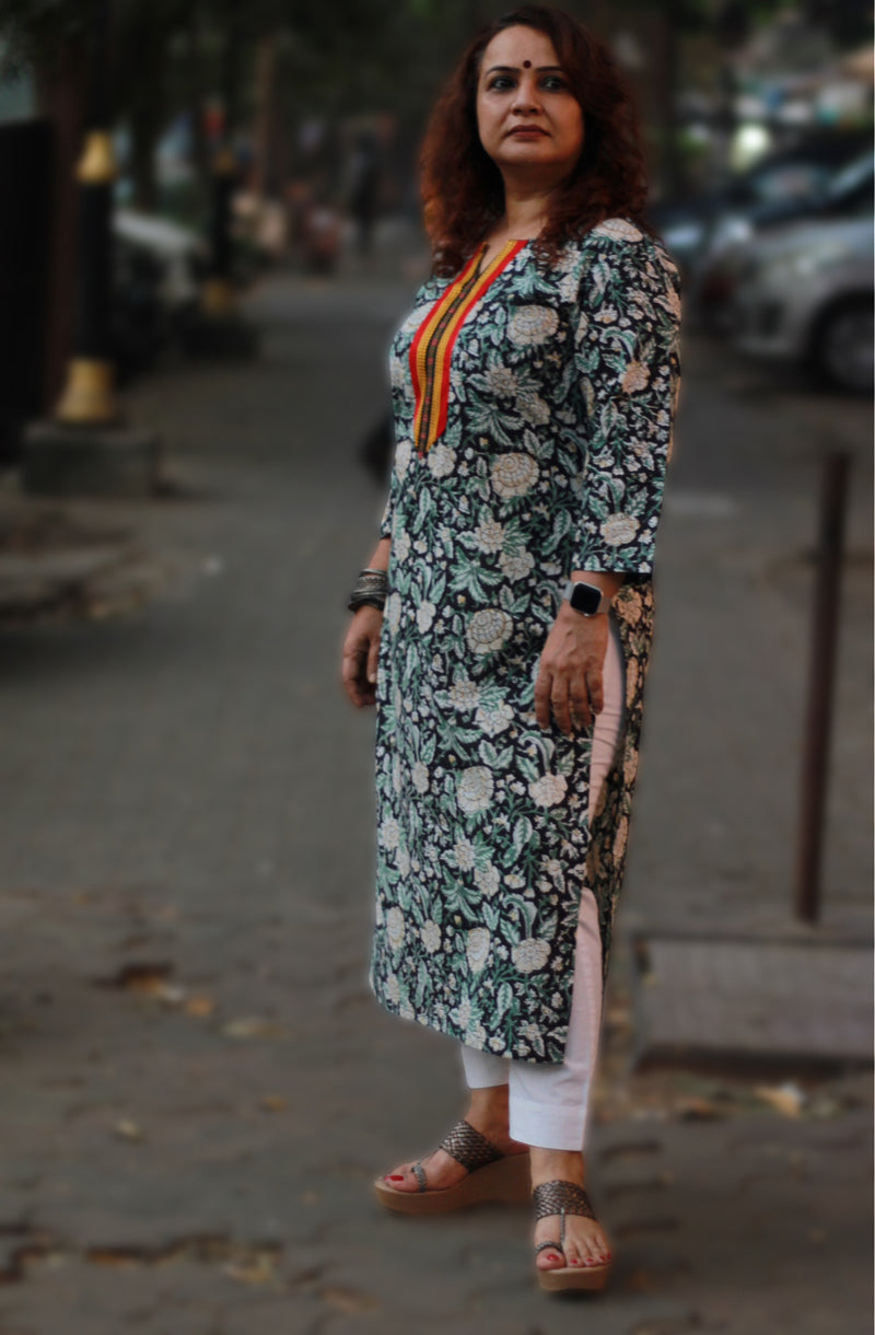 Arya | Long Kurta | Noir Floral Sanganeri with Mashroo Yoke