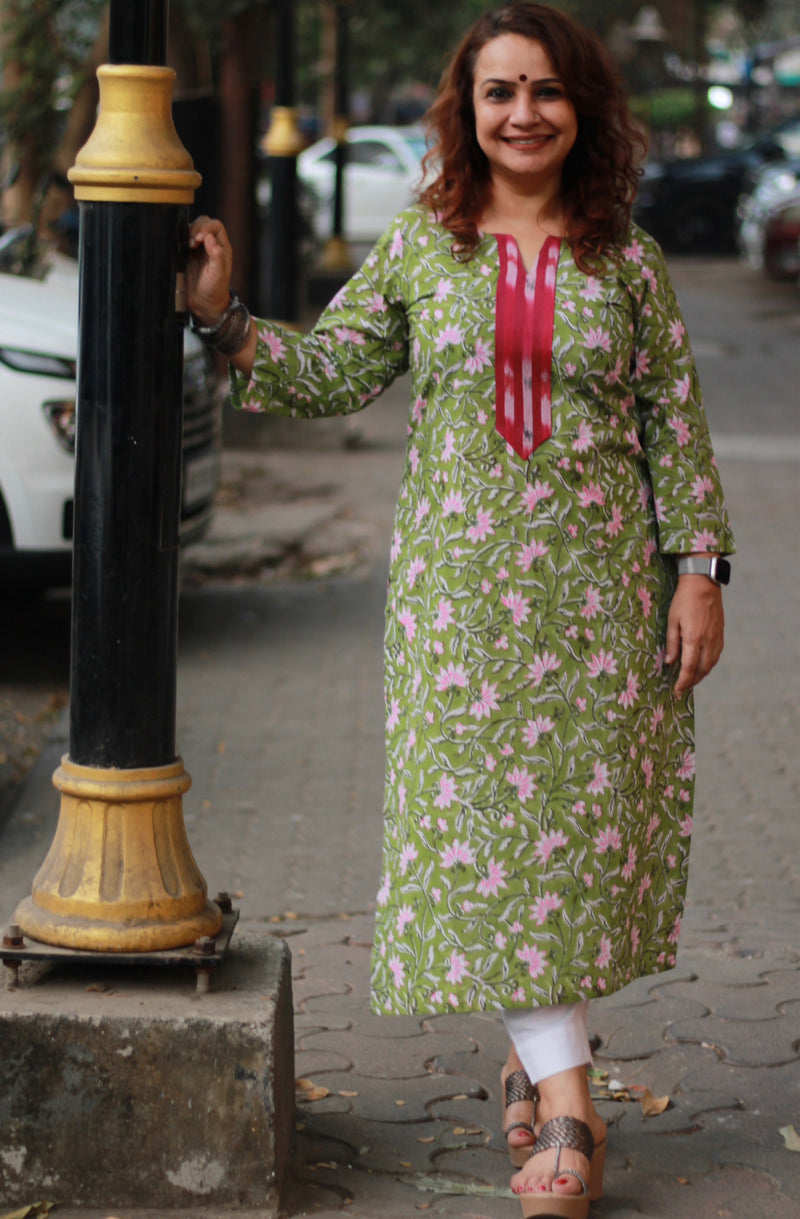 Arya | Long Kurta | Green Floral Sanganeri with Ikkat