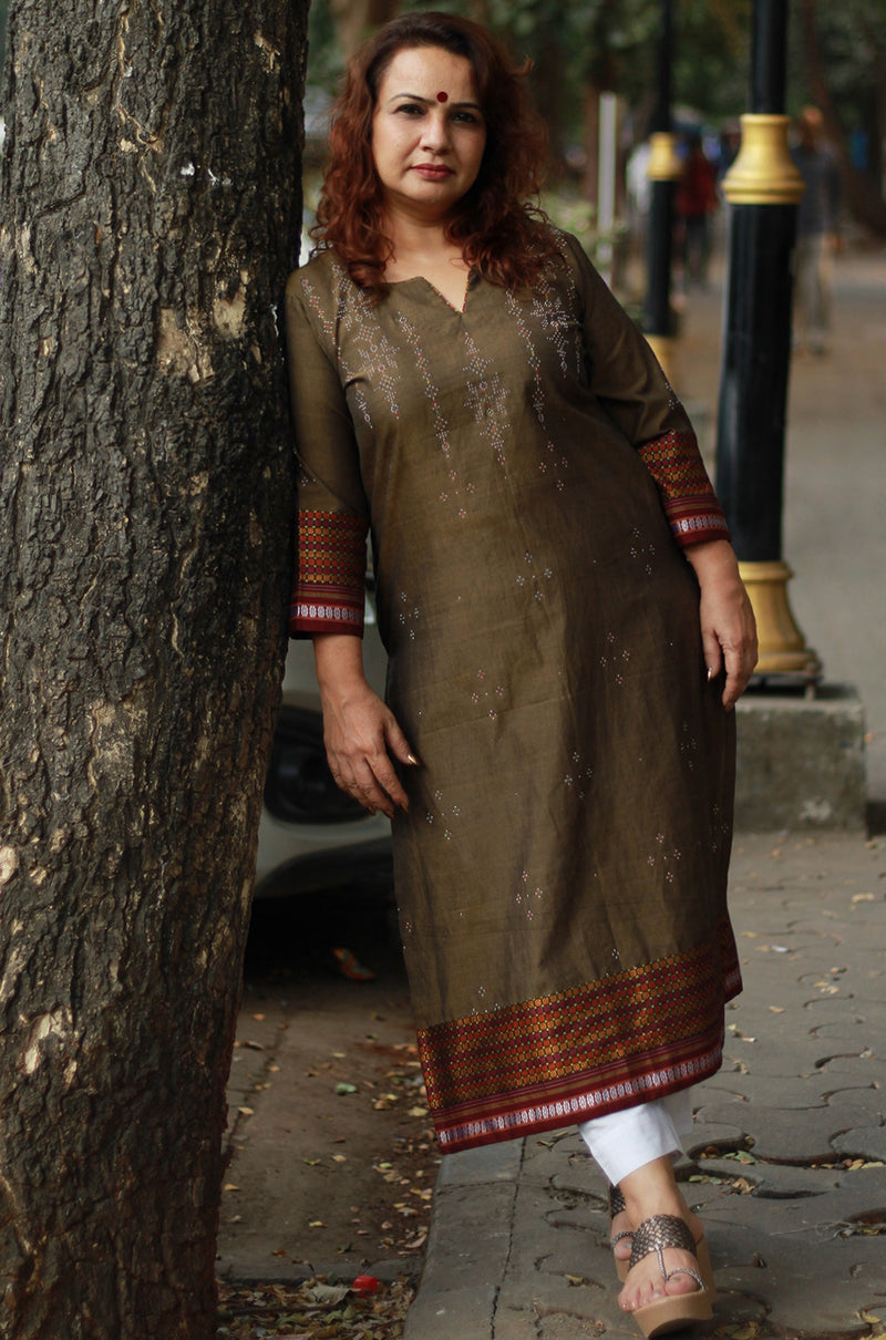 Daana| Tangaliya Kurta | Sienna Brown with Mutlicolor Khunn