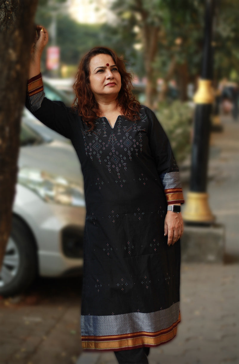 Daana| Tangaliya Kurta | Noir