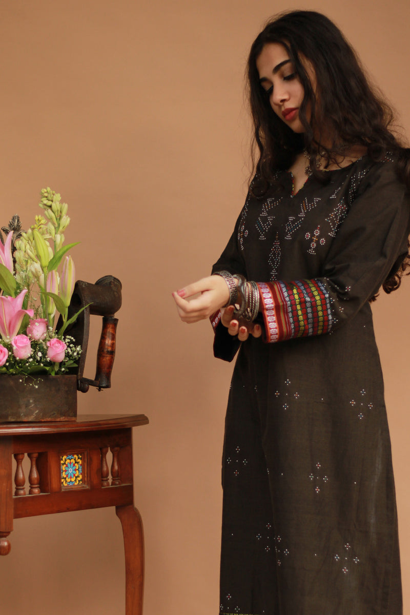 Daana | Tangaliya Kurta | Sienna Brown with Mutlicolour Khunn