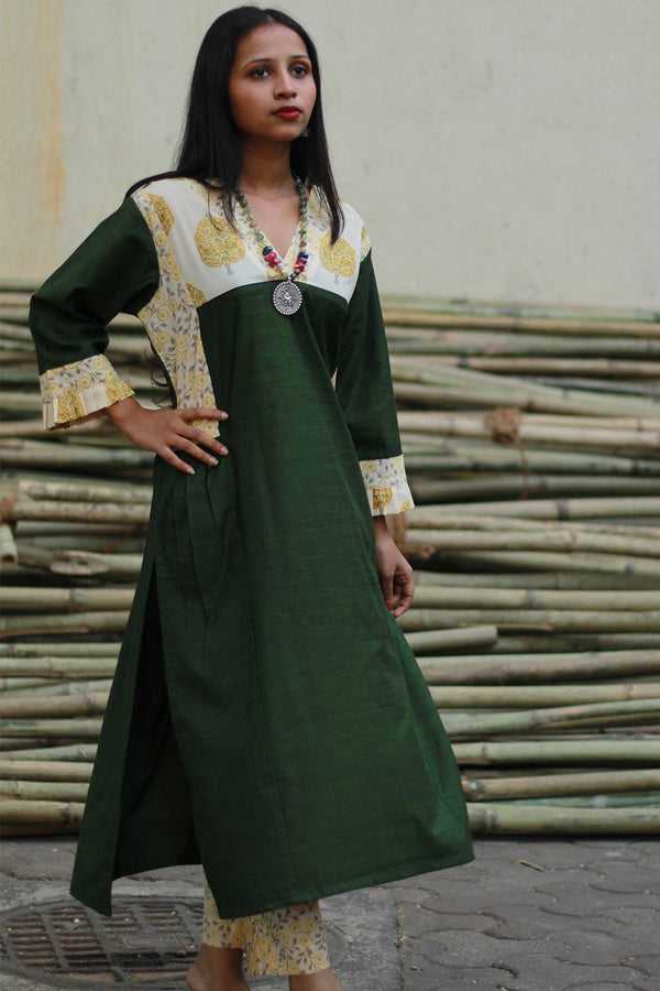 Mehek | Long Kurta | Green With Yellow Sanganeri