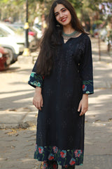 Daana | Tangaliya Kurta | Navy With Sanganeri