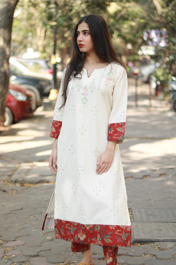 Daana | Tangaliya Kurta | Ivory With Red Sanganeri