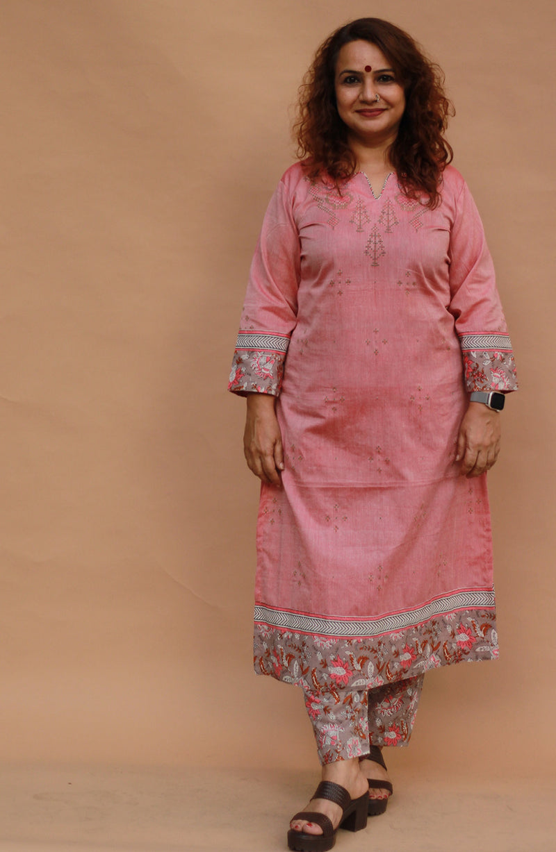 Daana | Tangaliya Kurta | Peach With Sanganeri