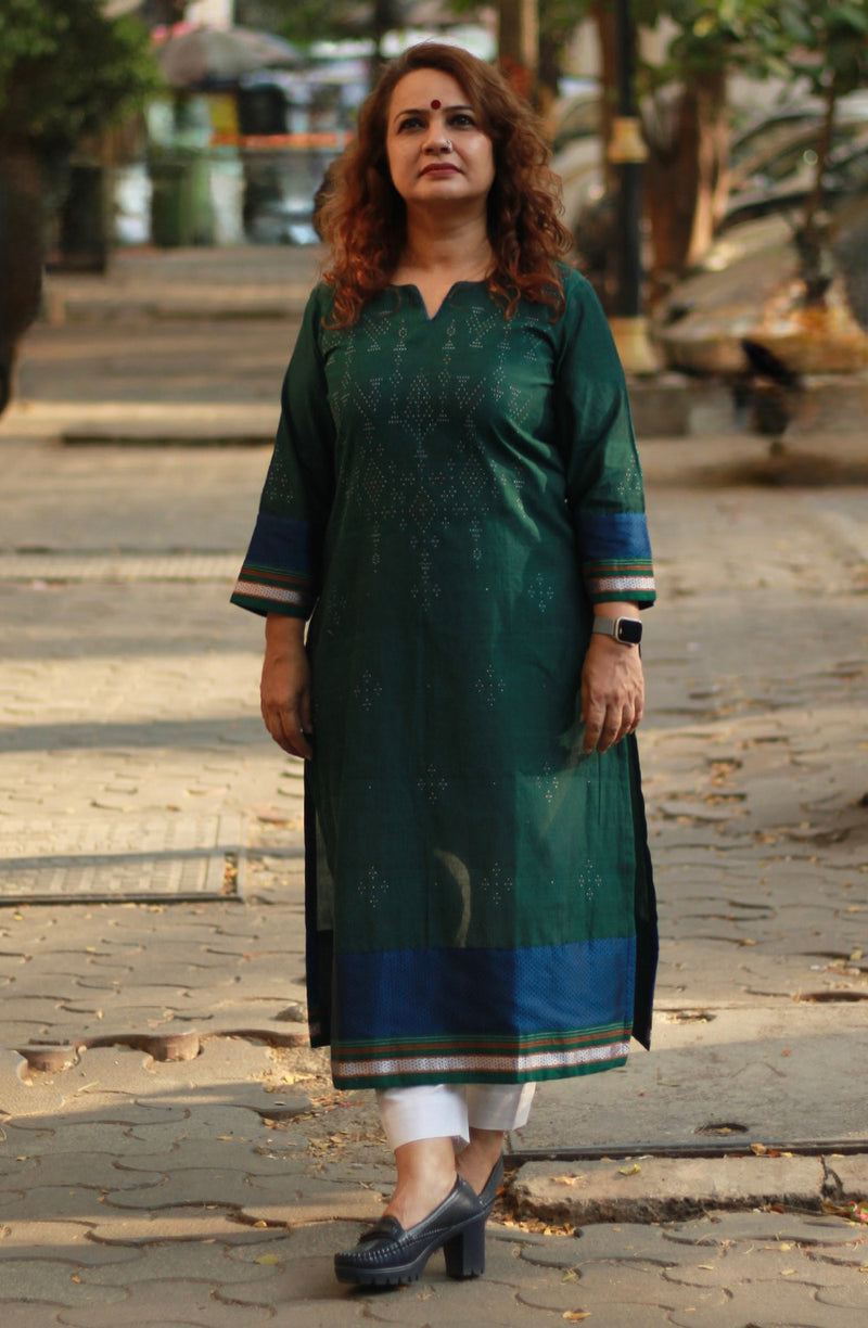 Daana | Tangaliya Kurta | Forest Green With Khunn