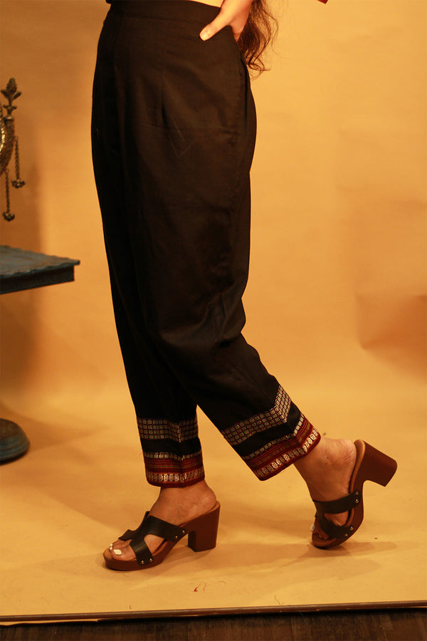 Ratna | Pants with Khunn Border | Black