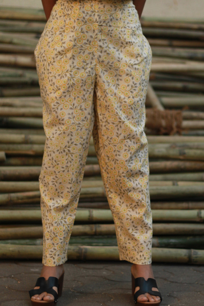 Ravina | Slim Pants | Yellow Sanganeri