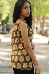 Chanchal | Dori Top | Green Floral Kairi Bagru