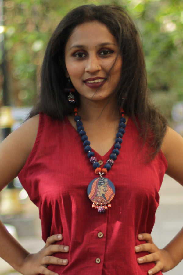 Rangili | Chindi beads necklace | Blue Handpainted Pendant