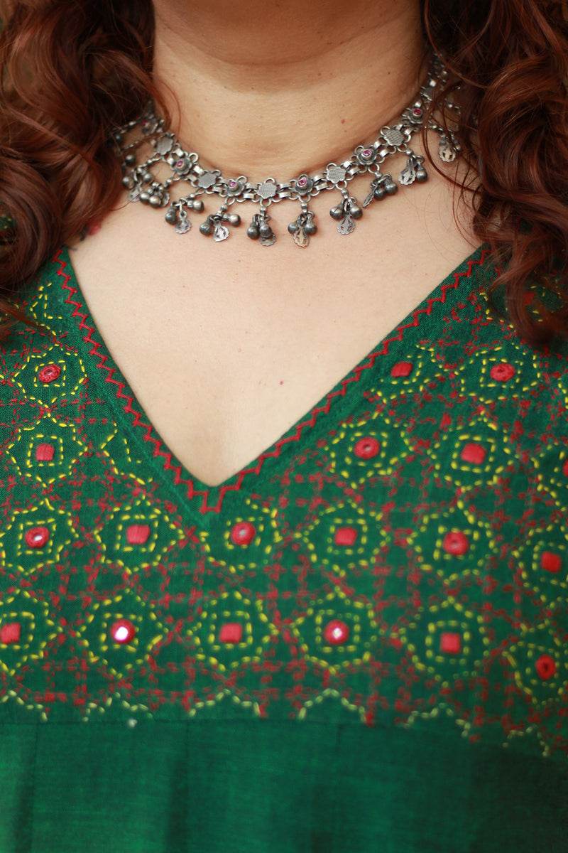 Gul Tarang | Silver Necklace