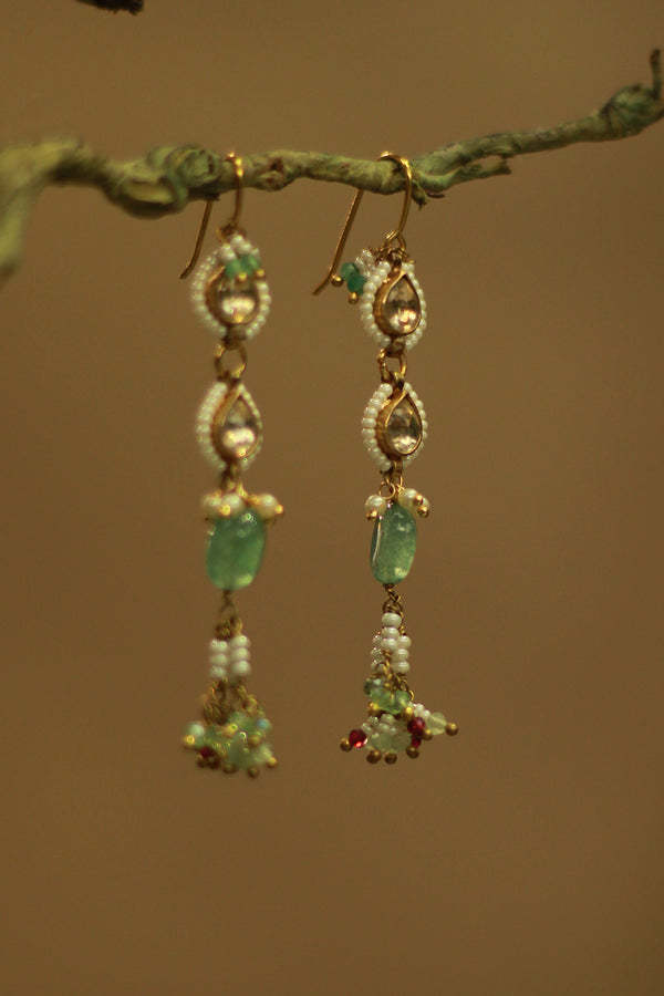 Adaayein | Kundan Earring