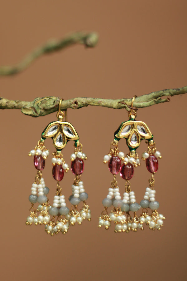 Adaayein | Kundan Earring