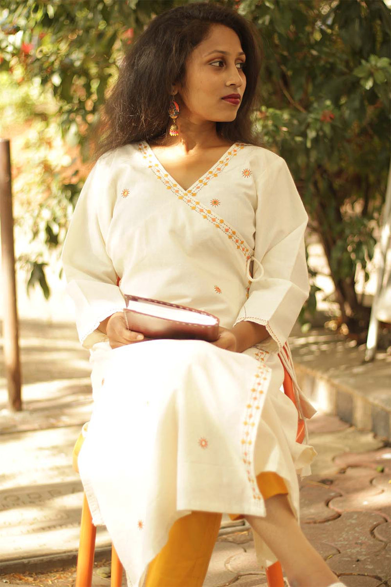 Kesariya Safed- Hand Embroidered Angarkha